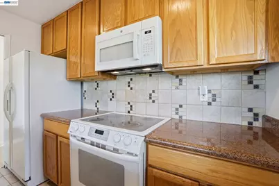2101 Vanderslice Ct #18, Walnut Creek, CA 94596 - Photo 9