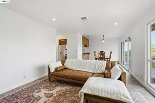 2101 Vanderslice Ct, Walnut Creek, CA 94596 - Photo 5