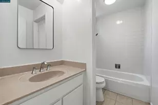 357 Scarlet Oak Ct, Pleasant Hill, CA 94523 - Photo 19