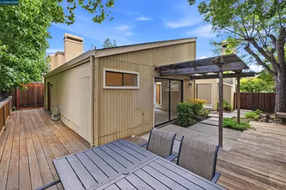 357 Scarlet Oak Ct, Pleasant Hill, CA 94523 - Photo 23