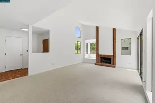 357 Scarlet Oak Ct, Pleasant Hill, CA 94523 - Photo 5