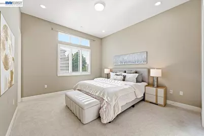 5423 Iron Horse Pkwy, Dublin, CA 94568 - Photo 15