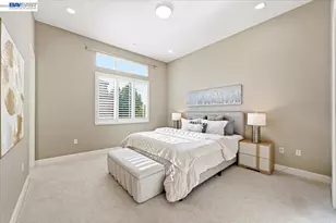 5423 Iron Horse Pkwy, Dublin, CA 94568 - Photo 15