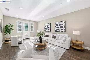 5423 Iron Horse Pkwy, Dublin, CA 94568 - Photo 5