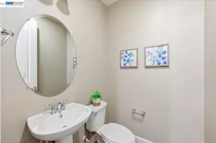 5423 Iron Horse Pkwy, Dublin, CA 94568 - Photo 27