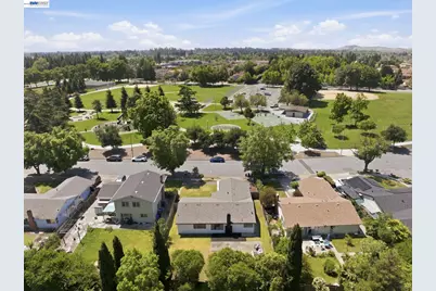 34042 Rowland Dr, Fremont, CA 94555 - Photo 29