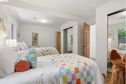 2662 Tamalpais Dr, Pinole, CA 94564 - Photo 29