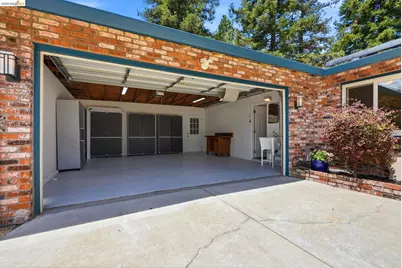 2662 Tamalpais Dr, Pinole, CA 94564 - Photo 35