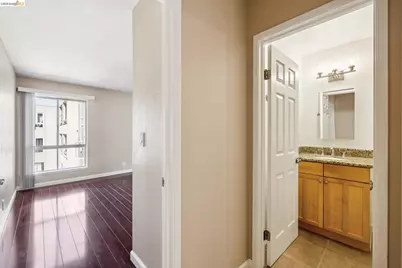 466 Crescent Street #317, Oakland, CA 94610 - Photo 17