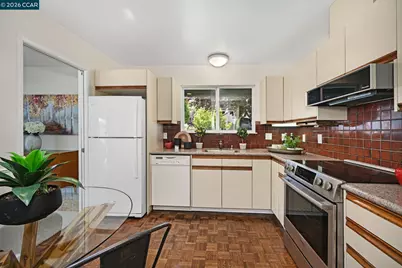 1351 Camino Peral #C, Moraga, CA 94556 - Photo 11