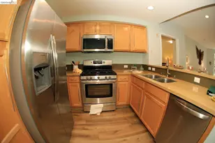 280 Caldecott Ln, Oakland, CA 94618 - Photo 15