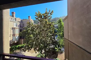 280 Caldecott Ln, Oakland, CA 94618 - Photo 25
