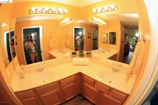 280 Caldecott Ln, Oakland, CA 94618 - Photo 13