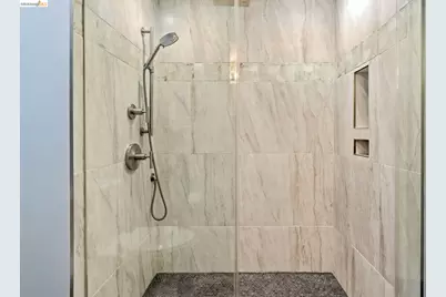 280 Caldecott Ln #202, Oakland, CA 94618 - Photo 19
