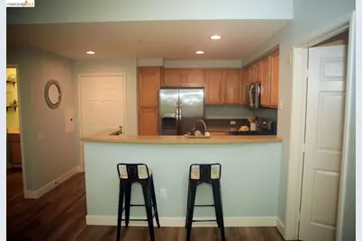 280 Caldecott Ln #202, Oakland, CA 94618 - Photo 17