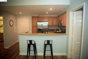 280 Caldecott Ln, Oakland, CA 94618 - Photo 17
