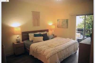 280 Caldecott Ln #202, Oakland, CA 94618 - Photo 11