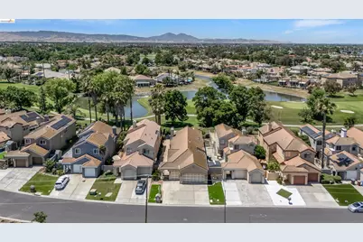 1952 Cherry Hills Dr, Discovery Bay, CA 94505 - Photo 23