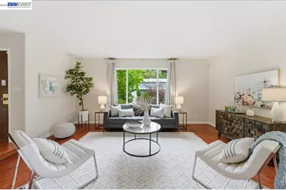 7981 Surrey Ln, Oakland, CA 94605 - Photo 9
