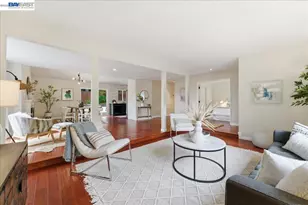 7981 Surrey Ln, Oakland, CA 94605 - Photo 11
