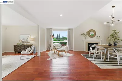 7981 Surrey Ln, Oakland, CA 94605 - Photo 5
