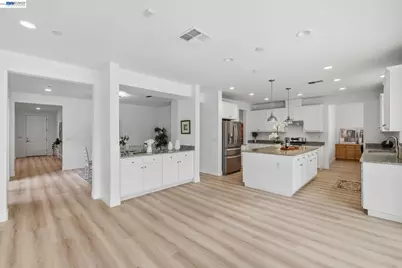 574 Mandevilla Dr, Brentwood, CA 94513 - Photo 15