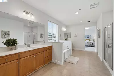 574 Mandevilla Dr, Brentwood, CA 94513 - Photo 27