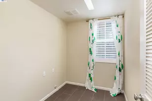 651 Elderberry Dr, Milpitas, CA 95035 - Photo 23