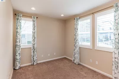 651 Elderberry Dr, Milpitas, CA 95035 - Photo 21