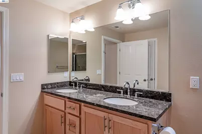 651 Elderberry Dr, Milpitas, CA 95035 - Photo 19