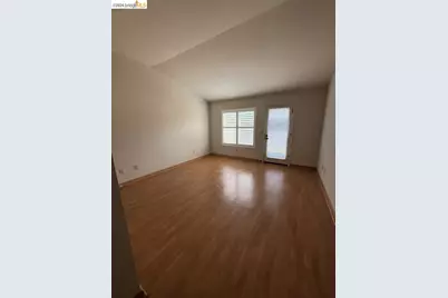 7693 Galloway Dr, San Jose, CA 95135 - Photo 13