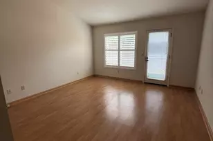 7693 Galloway Dr, San Jose, CA 95135 - Photo 13