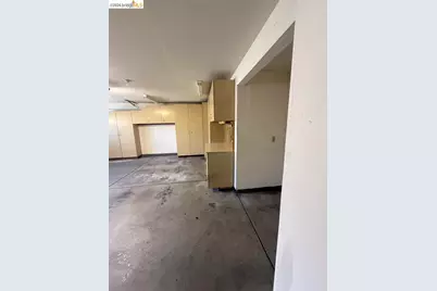7693 Galloway Dr, San Jose, CA 95135 - Photo 23