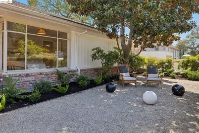 156 Hazel Lane, Piedmont, CA 94611 - Photo 55