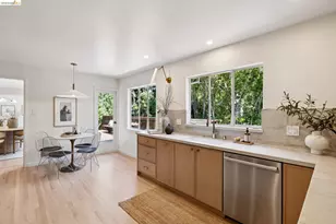 156 Hazel Ln, Piedmont, CA 94611 - Photo 13