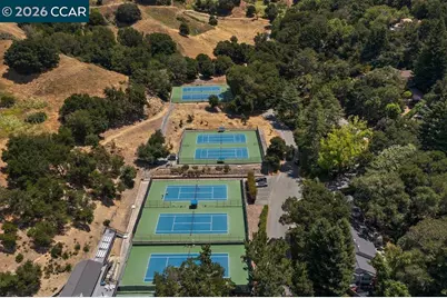 16 Sunnyside Ct, Orinda, CA 94563 - Photo 59