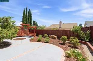23 Lawnview Ct, Pittsburg, CA 94565 - Photo 45