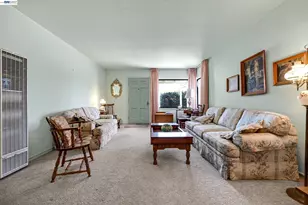 21617 Westfield Ave, Hayward, CA 94541 - Photo 15