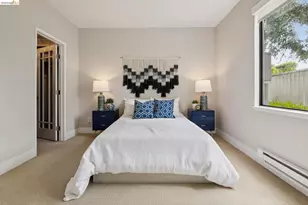189 Schooner Ct, Richmond, CA 94804 - Photo 15