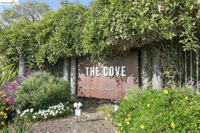 189 Schooner Ct, Richmond, CA 94804 - Photo 25