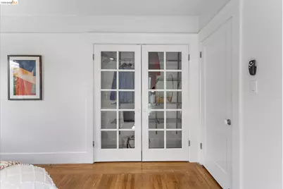 530 63rd St, Oakland, CA 94609 - Photo 39