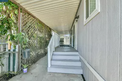 237 Orangevale, Pittsburg, CA 94565 - Photo 3