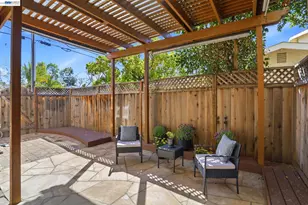 399 Bundy Ave, San Jose, CA 95117 - Photo 29