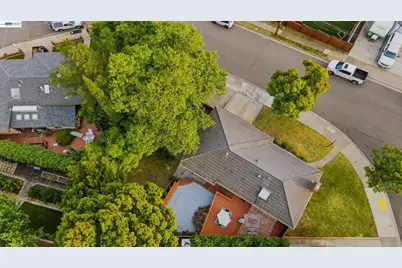 4880 Mancini Dr, Castro Valley, CA 94546 - Photo 55