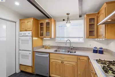 97 Gresel St, Hayward, CA 94544 - Photo 23