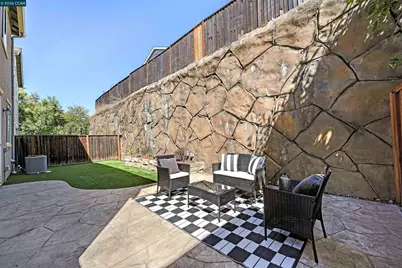 509 Falling Star Dr, Martinez, CA 94553 - Photo 29