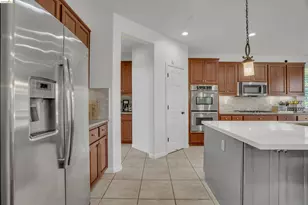 288 Pebble Beach Dr, Brentwood, CA 94513 - Photo 15