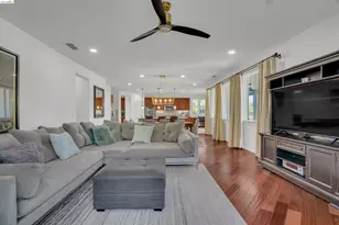 288 Pebble Beach Dr, Brentwood, CA 94513 - Photo 21