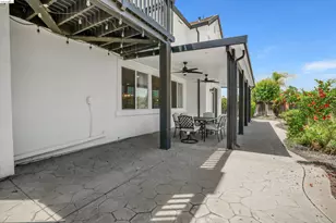 288 Pebble Beach Dr, Brentwood, CA 94513 - Photo 41