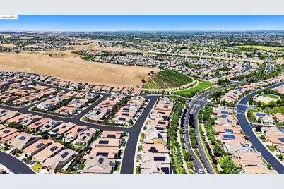1696 Provence Ln, Brentwood, CA 94513 - Photo 37